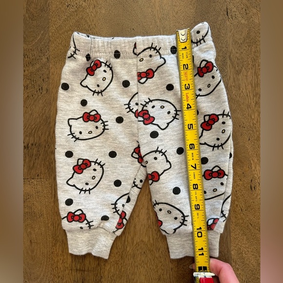 Hello kitty infant set size 6M - Picture 4 of 6